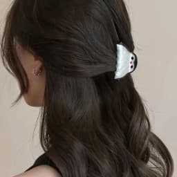 1pc cute little penguin hair clip; adorable animal shark clip; anti-slip half-up hair tail clip for women's hair accessories