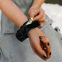 1PC Portable Hidden Safe Sight Secret Hair Tie Storage Case Hair Scrunchie With Zipper Hide Key Cash Jewelry Hair Accessories