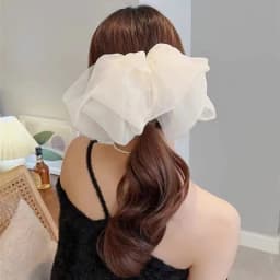 Elegant Snow Chiffon Bow Spring Clip for Stylish Women's Hair Styling Accessories