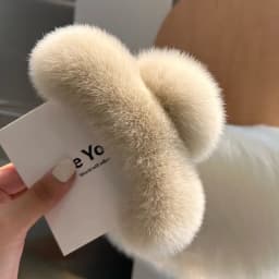 Natural Rex Rabbit Fur Big Crab Hair Clip for Girls Rabbit Hair Claw Clips Cute Ponytail Women's Barrettes Fluffy Hair Crab