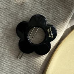 Cute little flower~Korean France's small bangs clip French minimalist edge clip with broken hair clip looks great
