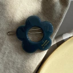 Cute little flower~Korean France's small bangs clip French minimalist edge clip with broken hair clip looks great