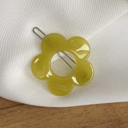 Cute little flower~Korean France's small bangs clip French minimalist edge clip with broken hair clip looks great