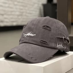 Retro perforated duckbill cap for men and women in spring and summer fashion, simple street baseball cap, trendy perforated