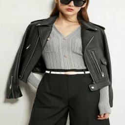 A Slender Waist Belt for Women, Which Is A Decorative Corset and A Versatile Piece That Can Be Paired with Skirts, Suits, Shirts