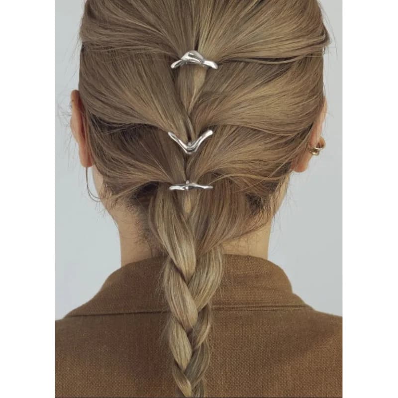 Alloy simple retro hair hook hair buckle suitable for gifts out to play friends party