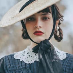 New One Piece French Elegant Strap Natural Straw Fadora Hat For Woman Summer Vintage Photo Runway Vacation Hat With Black Ribbon