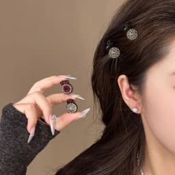 1Pc Mini Round Rhinestone Hair Claw Retro Zircon Women Girls Claw Clip Small Hairpins Hair Crabs Girls Hair Accessories Jewelry