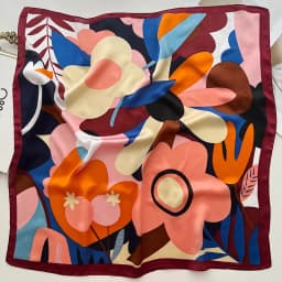 2025 Fashion Luxury Brand 70cm Silk Square Scarf Women Satin Shawl Wrap Hijab Echarpe Neck Tie Female Hair Bandana Headkerchief