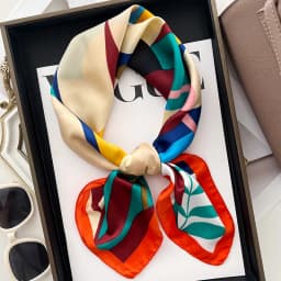 2025 Fashion Luxury Brand 70cm Silk Square Scarf Women Satin Shawl Wrap Hijab Echarpe Neck Tie Female Hair Bandana Headkerchief