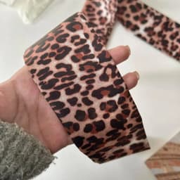 4pcs/set Scarf Women Fashion Leopard Print Hair Bands Imitation Silk Satin Bag Handle Ribbon Tie Neckerchief Foulard