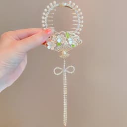 Women's Tassel Diamond Hair Clip Exquisite Glitter Maruko Headband Hair Claw Clip Elegant hair accessory For Girlfriend Wife