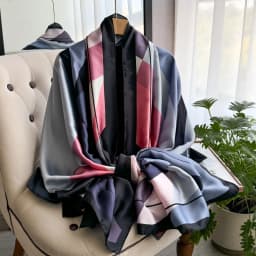 Luxury Brand Scarf Spring Summer Women Beach Sunscreen Fashion Party Shawl China Quality Silk Lady Popular Print Scarves Hijab