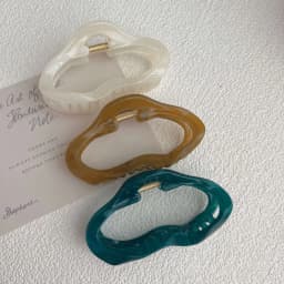 Elegant Clouds Hollow Out Hair Claws Clip Women Girls Jelly Acrylic Hair Clamps Plastic Irregular Barrettes Hair Accessories New