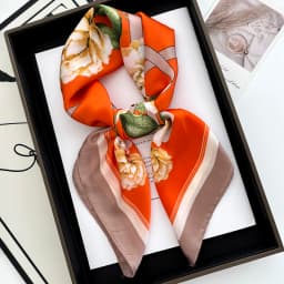New Literary Fashionable Bandana Imitation Silk 70*70cm Temperament Square Scarves Women Spring/Summer Soft Satin Scarf