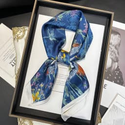 New Literary Fashionable Bandana Imitation Silk 70*70cm Temperament Square Scarves Women Spring/Summer Soft Satin Scarf