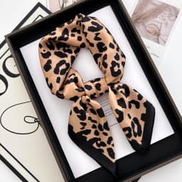 New Literary Fashionable Bandana Imitation Silk 70*70cm Temperament Square Scarves Women Spring/Summer Soft Satin Scarf