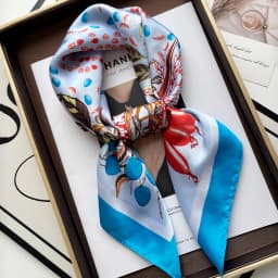 New Literary Fashionable Bandana Imitation Silk 70*70cm Temperament Square Scarves Women Spring/Summer Soft Satin Scarf