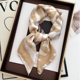 New Literary Fashionable Bandana Imitation Silk 70*70cm Temperament Square Scarves Women Spring/Summer Soft Satin Scarf