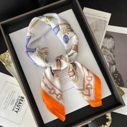 New Literary Fashionable Bandana Imitation Silk 70*70cm Temperament Square Scarves Women Spring/Summer Soft Satin Scarf