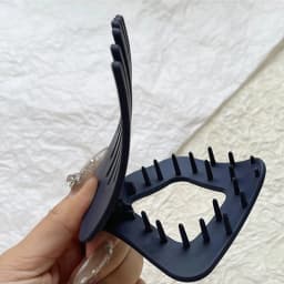 Matte Large Women Hair Claws Clamp Duckbill Hair Clips Crab Hairpins Girls Barrettes Ponytail Styling Tools Hair Accessories