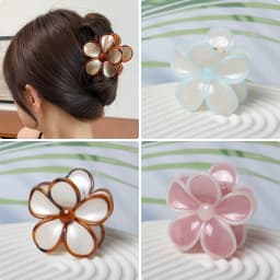Flower Hair Claw Clips for Women Hair Hold Nonslip Hawaiian Cute Plumeria Spring and Summer Hair Clips Beach Hair Accessories
