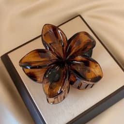 8cm/3.15in Women's Laser Mermaid Princess Flower Shaped Large-Size Brown Beige Lightweight Plastic Hair Clips Fashionable And