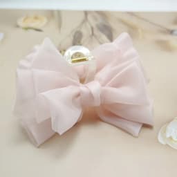 Large Butterfly Bow Hair Claw Chic Hair Accessory for High-end Style Spring/Summer Organza Claw Clip Stunning Shark Claw