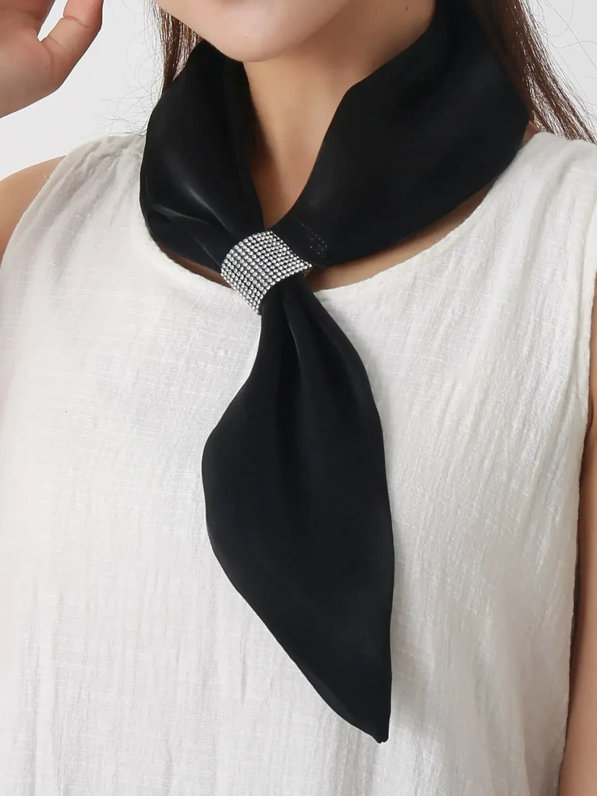 1pc Rhinestone Decor Scarf Ideal For Going Out & Dressing Up Your Look Elegant Bandana,Hair Band,Head Band
