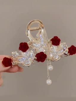 1 Pcs Fashion Exquisite Crystal Butterfly Rose Flower Artificial Pearl Tassel Hair Claws For Women Girls Party Hair Accessories