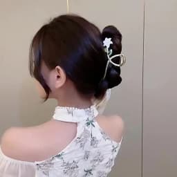 Luxury Black Metal Flower Hair Claw Clips Ponytail Grab Hair Clips For Woman Hairpins Girl Hair Accessories Headdress