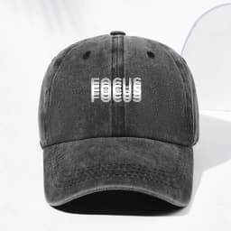 Classic unisex baseball cap with "FOCUS" print adjustable for daily leisure, outdoor sports, and travel
