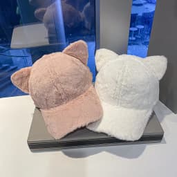 Autumn and winter warm baseball cap cartoon fashion show face small plush sweet style shopping duckbill cap