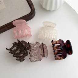 Small Medium Hair Claws Clips Crab Hair Clamps Women Girls 4.5CM Plastic Ponytail Hair Barrettes Hairpin Hair Accessories Simple