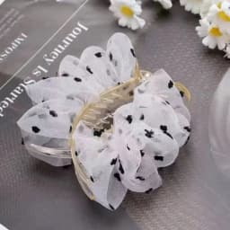 1pc crumpled style versatile netting design, simple and elegant, fashionable and versatile bun grab clip.