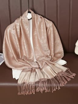 Retro Versatile Pashmina Scarf with Peacock Flower Embroidery Casual Fashion Soft Tassel Design for Daily Outerwear Decoration