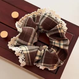 1pc/Red Lace Plaid Large Intestine Scrunchie Women's High-End Sense New Year's Christmas Atmosphere Korean Tie Headband Tie