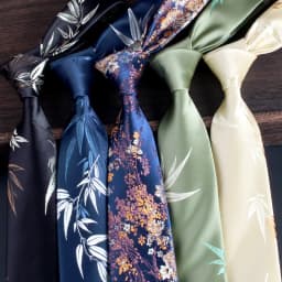 2025 Luxury Brown Floral Pattern Neck Ties For Men 8cm Formal Business Silky Soft Necktie Elegant Silvery Black Color Tie Cravat