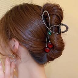 1PC Large-Size Cherry-Shaped Claw Clip, Fashionable Women's Claw Clip Hair Accessory, Hair Clips, Hair Claws, Bohemian Zinc Allo