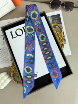 2025 New Pearl Puzzle Women's Twill Decorative Small Silk Scarf Wrapping Bag Handle Ribbon Headband Small Scarf Wholesale Gift