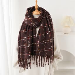 Luxury Brand Plaid Scarf Women Autumn Winter Women Warm Neckerchief Pashmina Lady Shawls and Wraps Casual Tassel Blanket Scarves