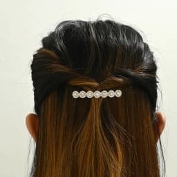 1pc court-style hair clips with diamonds and elegant spring clips are perfect for daily dates