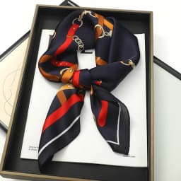 Luxury Print Chain Neck Tie Shawl 2025 Silk Square Scarf Women Wraps Female 70cm Hair Hand Wrist Headkercheif Hijab Bandana