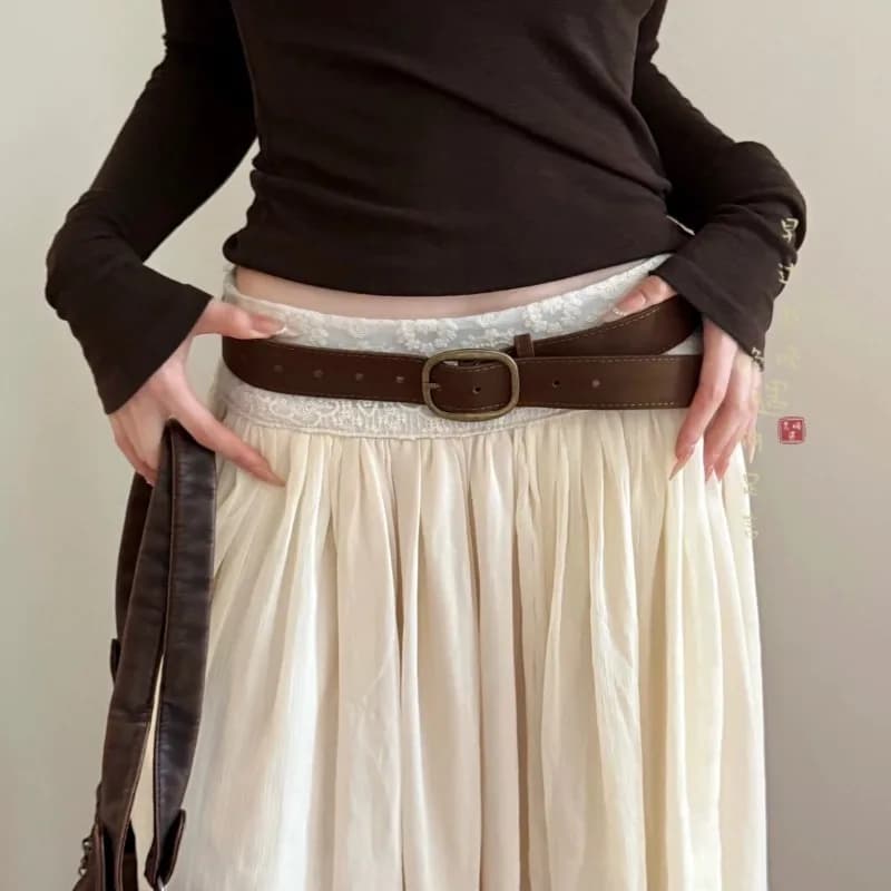 American Vintage Brown Buckle Wide Leather Belt for Women, A Niche High-end Accessory To Pair with Jeans