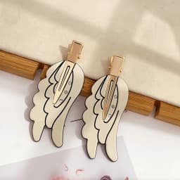 1/2PCCute Angel Wings Hairpin Pink Seamless Hair Clips Dopamine Makeup Side Bangs Barrettes for Women And Girls Hair Accessories