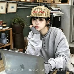 Korean Plaid Embroidered Letters Baseball Hats Sunshade Flat Top New Men Women Versatile Niche Ins Fashion Peaked Caps Personal