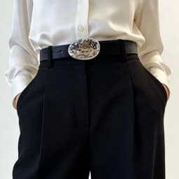 New stylish niche-design minimalist oval leather buckle a sophisticated commuter belt that pairs perfectly with jeans