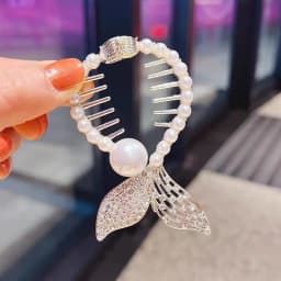 High-End Pearl Fishtail Hair Clip for Women, Bun Hair Clip for the Back of the Head, Lazy Hair Styling Tool, Elegant Ponytail Clip