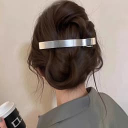 Minimalist Metal Duckbill Hair Clips Non-Slip Alligator Hair Barrettes Elegant Metal Hair Accessories for Women Updo Hairstyles 