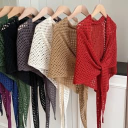 Fashion Hollow Out Triangle Scarf Shawl Breathable Solid Color Knitted Scarf Lightweight Sun Protection Women Shawl Wrap